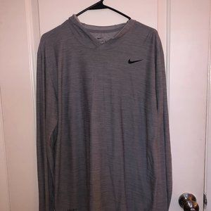 Nike DriFit Pullover